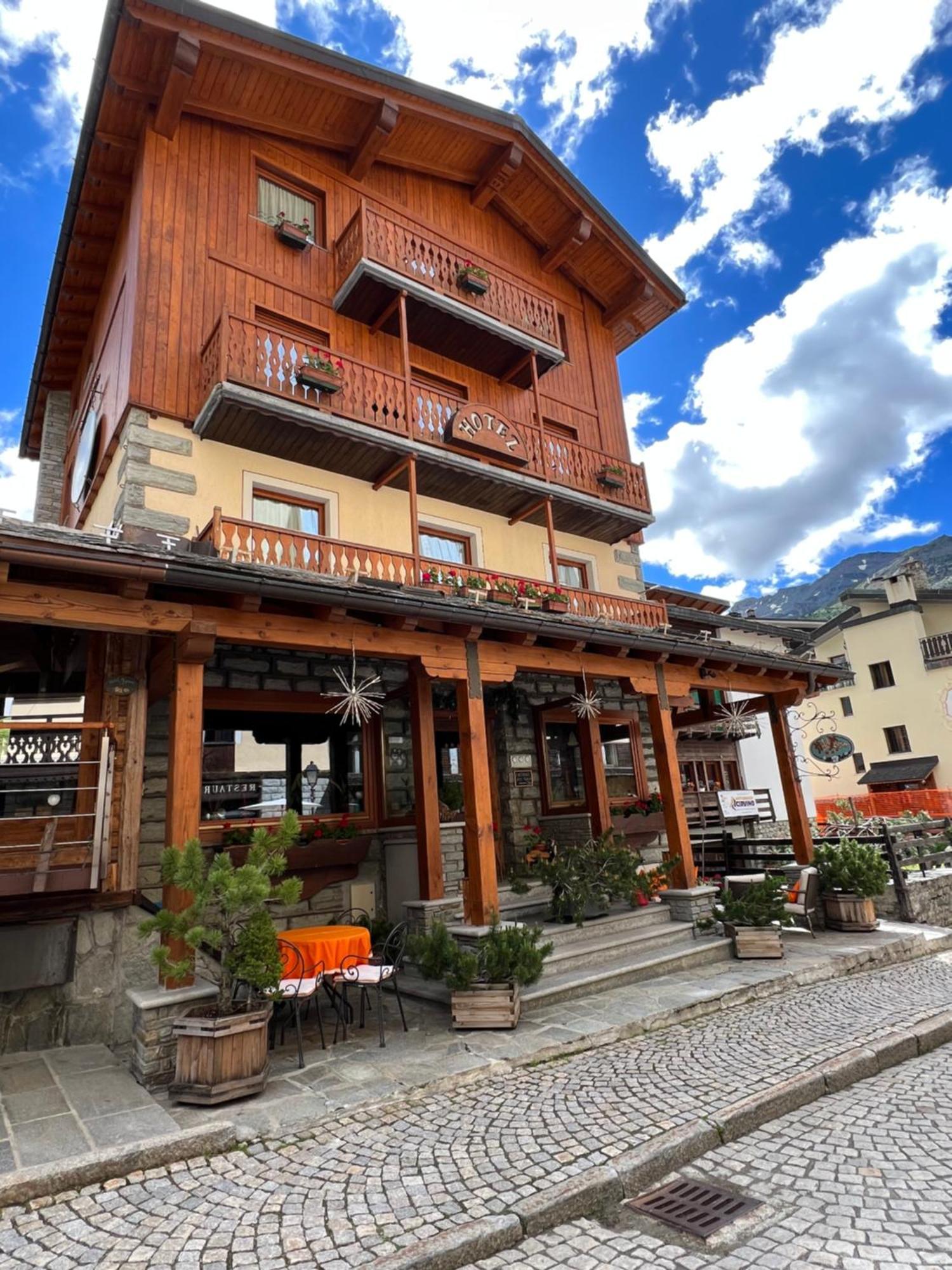 Apartament Casa Di Valentina Breuil-Cervinia Zewnętrze zdjęcie